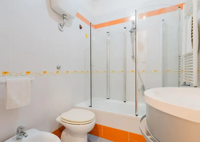 Iside In Centro Отранто