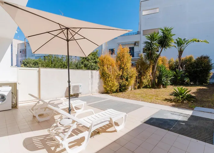 Iside In Centro Отранто